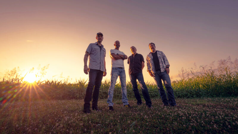 South Penn Dixie kicks off  concerts on the floating stage